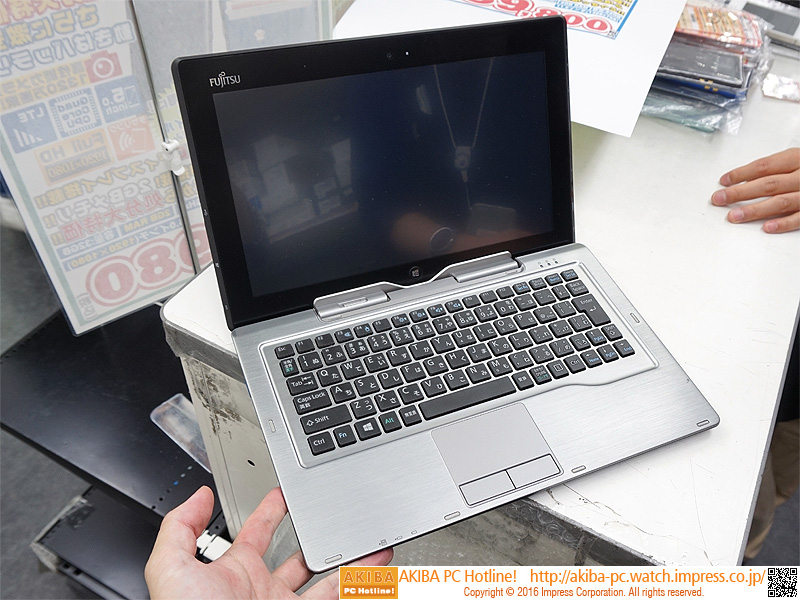 暖色系 TOSHIBA FMV NKB3 軽量小型 2in1ノート PC - 通販 - www