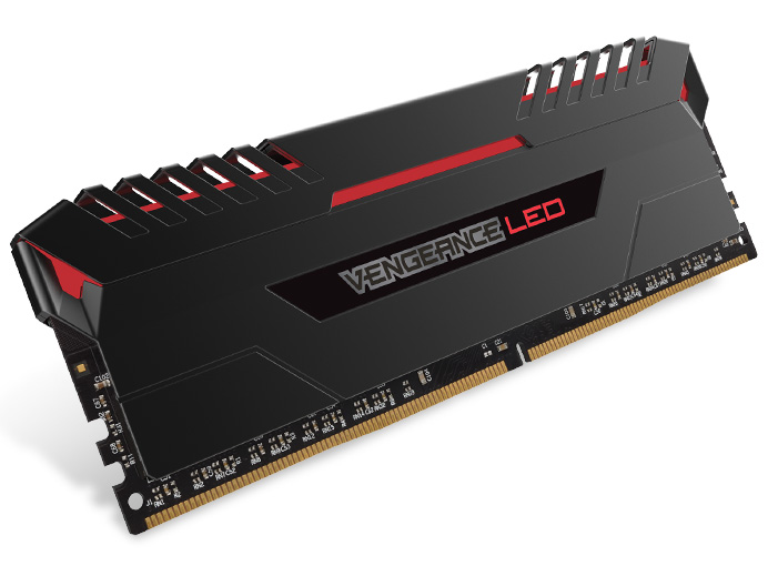赤色LED搭載の“光るDDR4メモリ”がCorsairから登場、8GB×4枚組セット