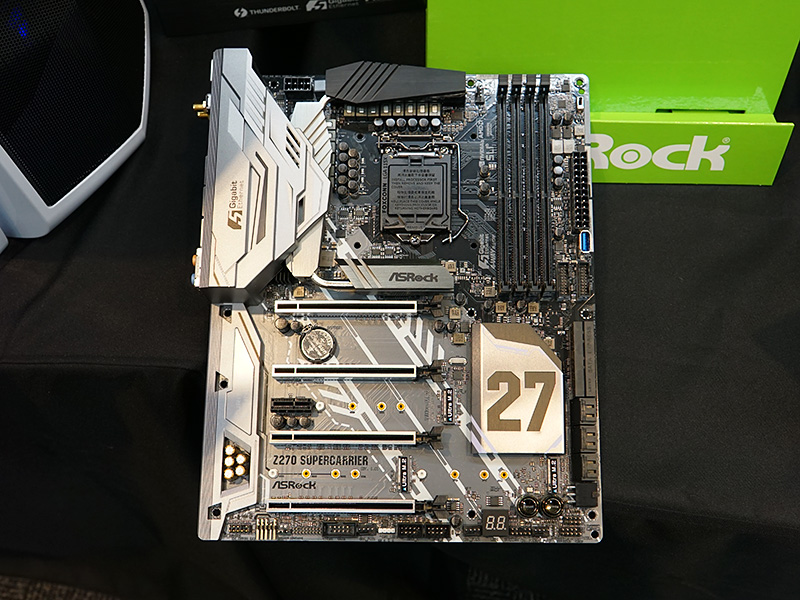 アー公 5Gbps LAN搭載Z270マザーがASRockのイベントで展示、発売は1月下旬以降