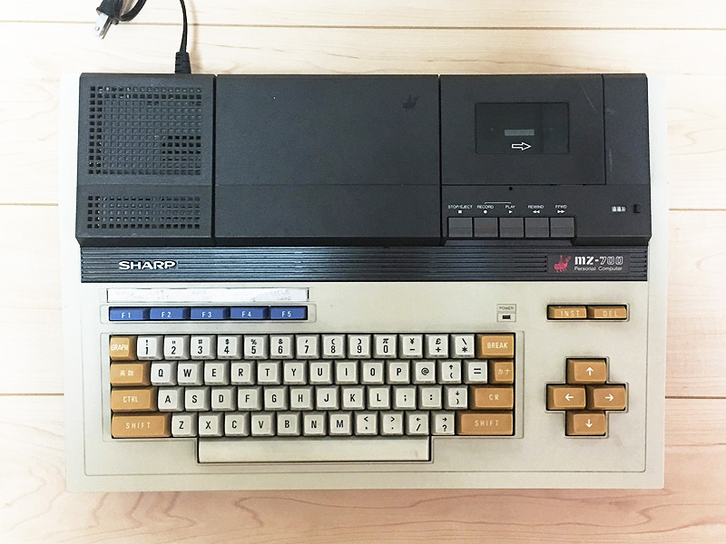 SHARP MZ-700（MZ-721） - デスクトップ型PC