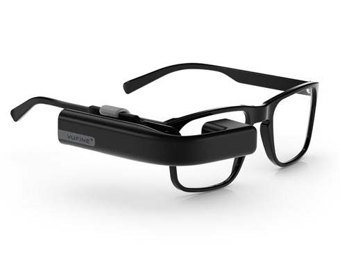 眼鏡に装着する小型ディスプレイに機能向上版、「Vufine+」が店頭販売