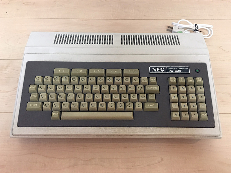 NEC PC-8001 筐体+キーボード(ジャンク)