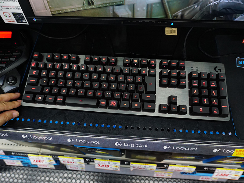 ゲーミングキーボード【Logicool G413CB】 Amazon | G413CB(カーボン) Carbon and Silver 有線キーボード 日本語