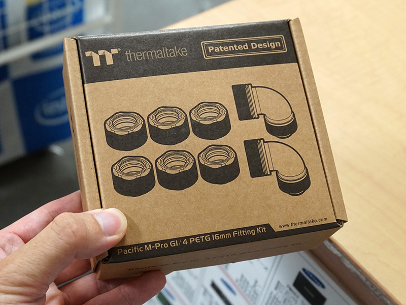 Thermaltakeからハードチューブ用G1/4フィッティングの新モデル
