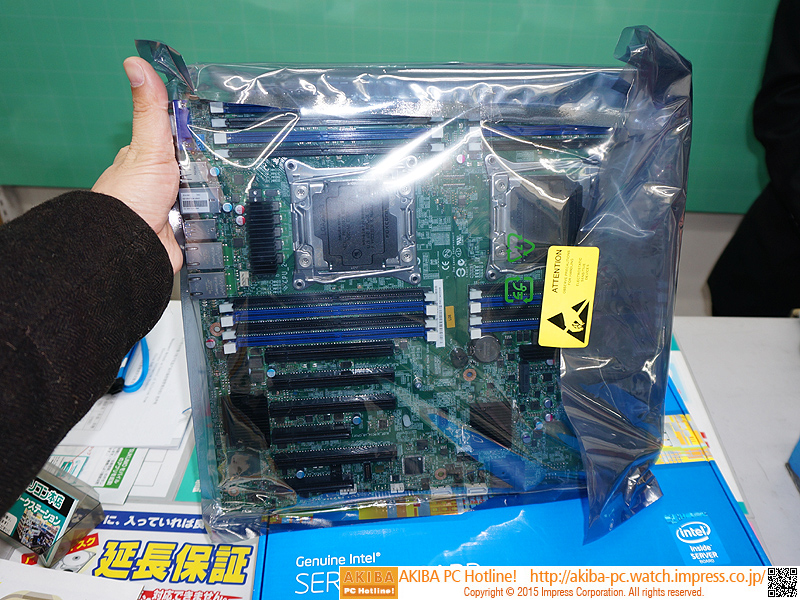 驚異の“2TBメモリ増設”に対応したデュアルXeonマザーが発売 - AKIBA PC 