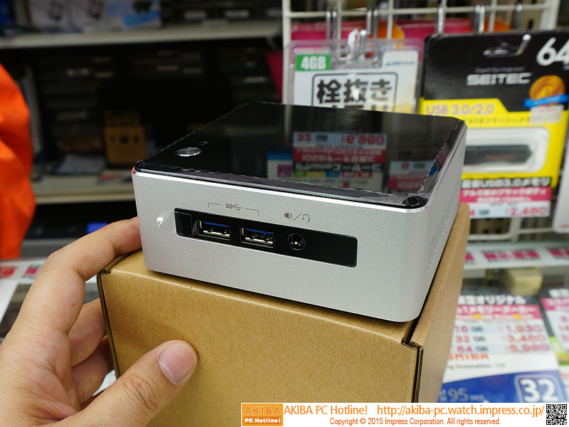 Intel NUC5i3RYK 5010U/8GB/SSD256GB/小型/25 Amazon.co.jp: Intel NUC Core i3搭載 小型PCベアボーン M.2 SSD対応