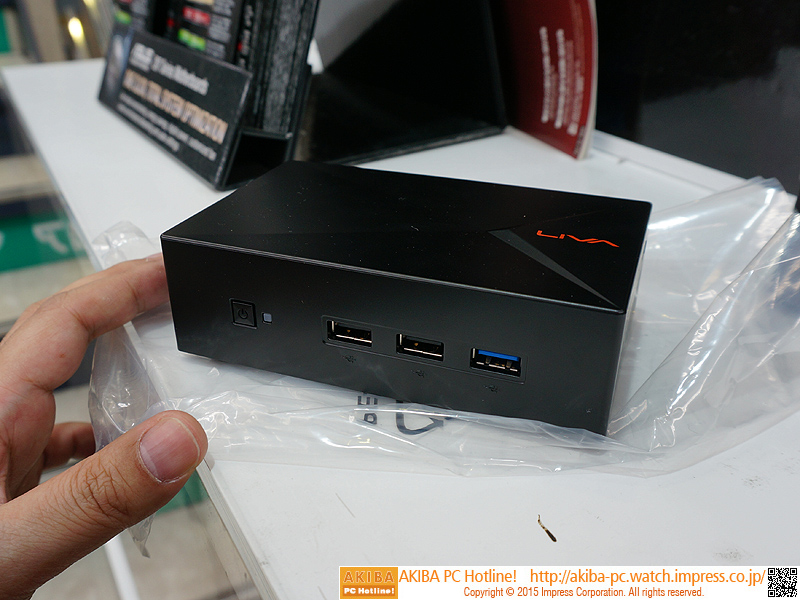 手の平サイズのファンレスPC「LIVA」がパワーアップ、メモリ4GBに