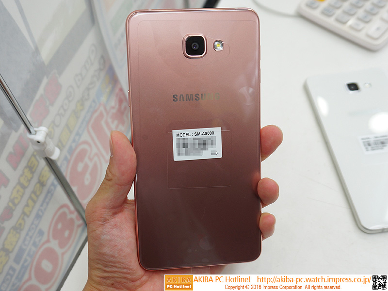 iPhoneを意識？ローズゴールド風カラーの6型スマホが直輸入 - AKIBA PC