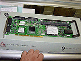 MegaRAID Enterprise 1500（Ultra 2 SCSI×4チャネル、198000円）