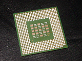 Pentium 4 2.40GHz(裏)