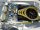 GIGABYTE製GeForce 9500 GT