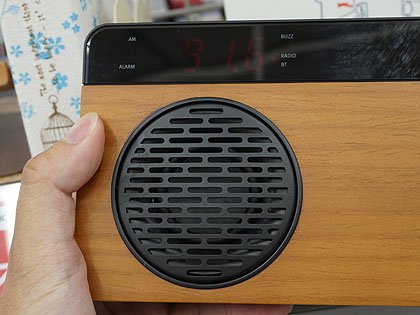 木目デザインのお洒落なfmラジオ Amadana Music Radio が店頭販売スタート Akiba Pc Hotline