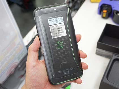 ジョイスティックが装着できるゲーミングスマホ Black Shark が直輸入 実売10万円越え Akiba Pc Hotline