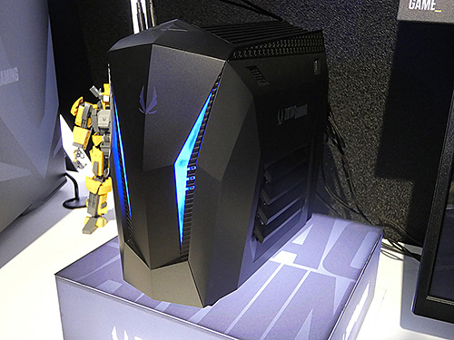 小型ハイエンドなゲーミングpc Mek Mini が登場 Vgaクーラー用の次世代イルミネーションもデモ Akiba Pc Hotline