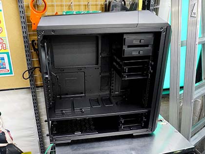 モジュール構造のcooler Master製ケース Mastercase の新モデルが計3種類 Akiba Pc Hotline