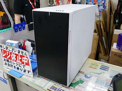 人気静音ケース Define R6 にホワイトモデルが登場 ただし前面パネルはブラック Akiba Pc Hotline