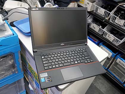 Ibmリフレッシュの富士通 Lifebook A574 K が税込27 800円でセール中 取材中に見つけた なもの Akiba Pc Hotline