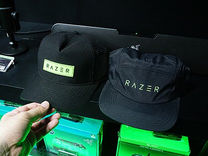 Razerのアパレル新製品が多数入荷 Razerstore Tsukumoで22日から販売 取材中に見つけた なもの Akiba Pc Hotline