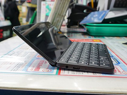 クラムシェル型android端末 Gemini Pda の国内販売スタート Akiba Pc Hotline クラムシェル型android端末 Gemini Pda の国内販売スタート Akiba Pc Hotline