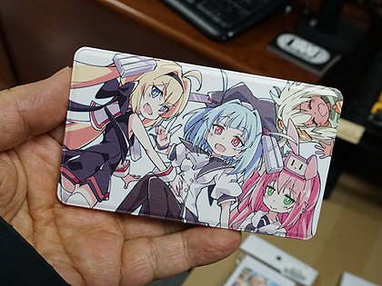 すのこタン イラスト入りの薄型モバイルバッテリーが2モデル入荷 Akiba Pc Hotline