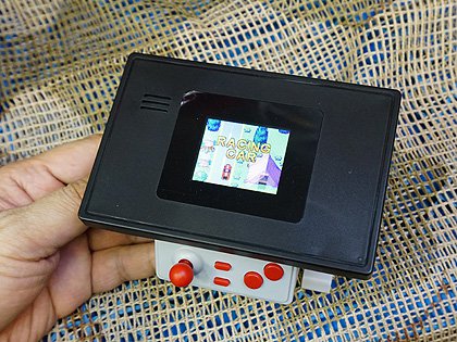 懐かしの テーブル筐体型 ミニゲーム機が入荷 108本のゲーム内蔵で価格は1 850円 取材中に見つけた なもの Akiba Pc Hotline
