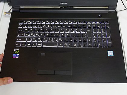 Core I7 9750h搭載の大画面17 3型ノート M Book W0 が発売 内蔵スピーカーを強化 Akiba Pc Hotline