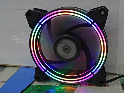 リング状のledを搭載した1mmファン 艶風2 シリーズが発売 サイズ製 Akiba Pc Hotline