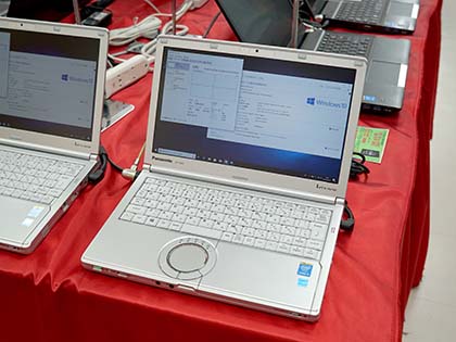 Core I5やdvdドライブ搭載の12 1型ノート Let S Note Cf Sx3 が税込27 800円から 取材中に見つけた なもの Akiba Pc Hotline