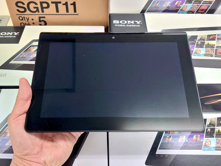 もはや観賞用 ソニーの初代androidタブレットが税込3 980円 未使用品が大量入荷 取材中に見つけた なもの Akiba Pc Hotline