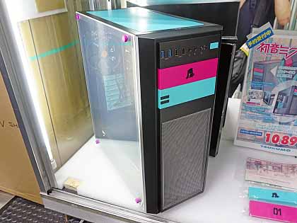 初音ミク仕様のpcケース Versa H26 Hatsune Miku Edition が展示中 Akiba Pc Hotline 初音ミク仕様のpcケース Versa H26 Hatsune Miku Edition が展示中 Akiba Pc Hotline