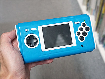 携帯ゲーム機型のメガドライブ互換機 16ビットポケットmdプラス が発売 Akiba Pc Hotline