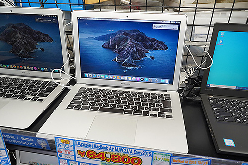 Macbook Air のbランク品が税込64 800円 イオシスでセール中 取材中に見つけた なもの Akiba Pc Hotline