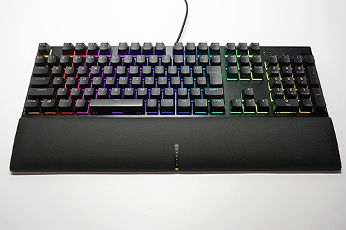 Cherryの新作メカキー採用 ゲームで疲れにくいリニアなタッチ感の Corsair K60 Rgb Pro Se Akiba Pc Hotline