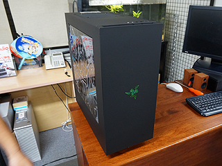 Razerとnzxtのコラボpcケースの第2弾が登場 マットブラック仕上げ Akiba Pc Hotline