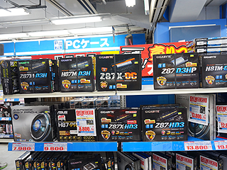 何故か売値と買値が逆転 ソフマップのz87マザー処分セール 取材中に見つけた なもの Akiba Pc Hotline