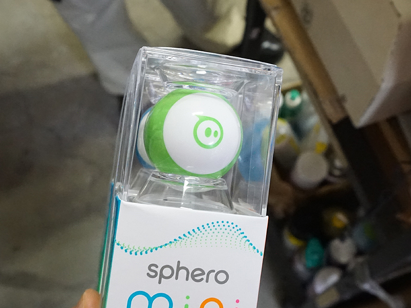 球体型プログラミングロボット　Sphero Mini ピンク Amazon.com: Sphero Mini (Pink) App-Enabled Programmable