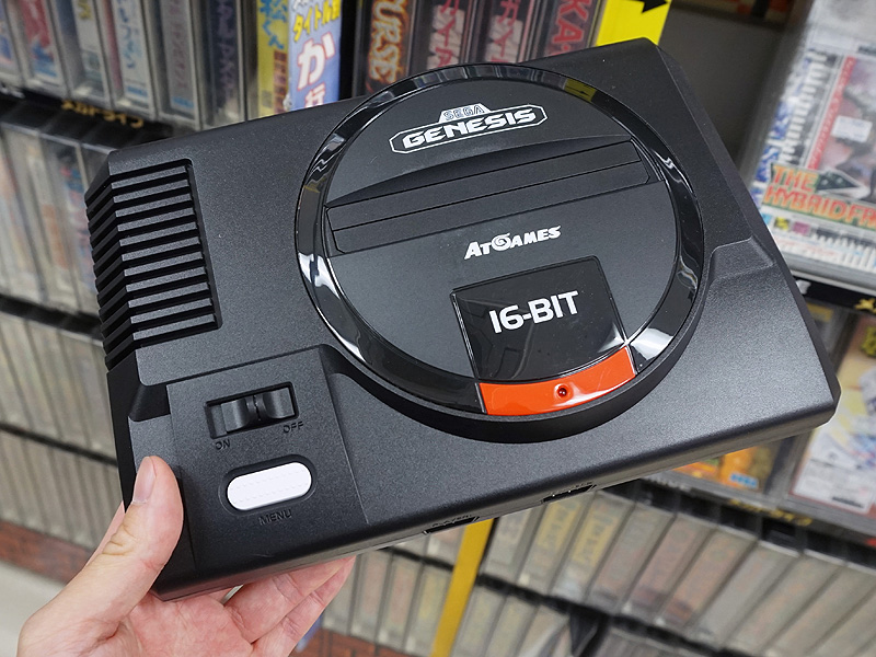 セガの海外版ゲームが85本も収録、メガドライブ風のゲーム機「Sega ...