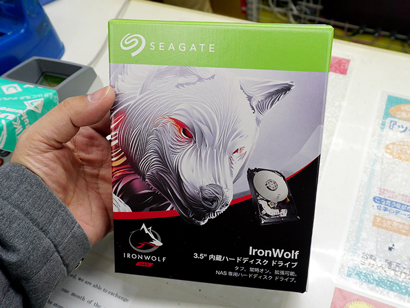内蔵型ハードディスクドライブ Seagate IronWolf 6TB HDD ST6000VN0033 SeagateのNAS向けHDD「IronWolf」に6TBモデルが登場 - AKIBA PC Hotline!