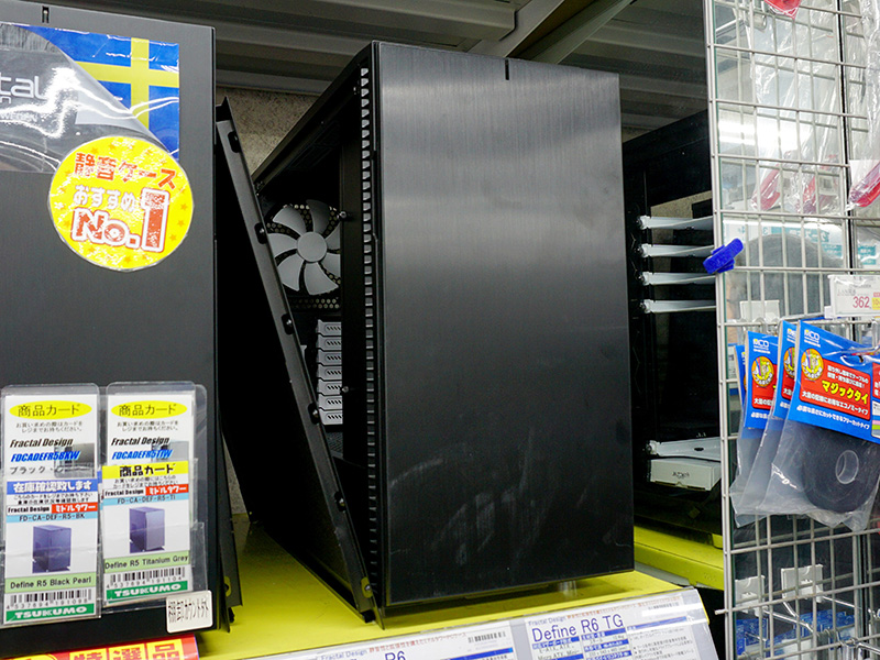 Fractal Designの新pcケース Define R6 が販売開始 強化ガラス採用モデルもあり Akiba Pc Hotline