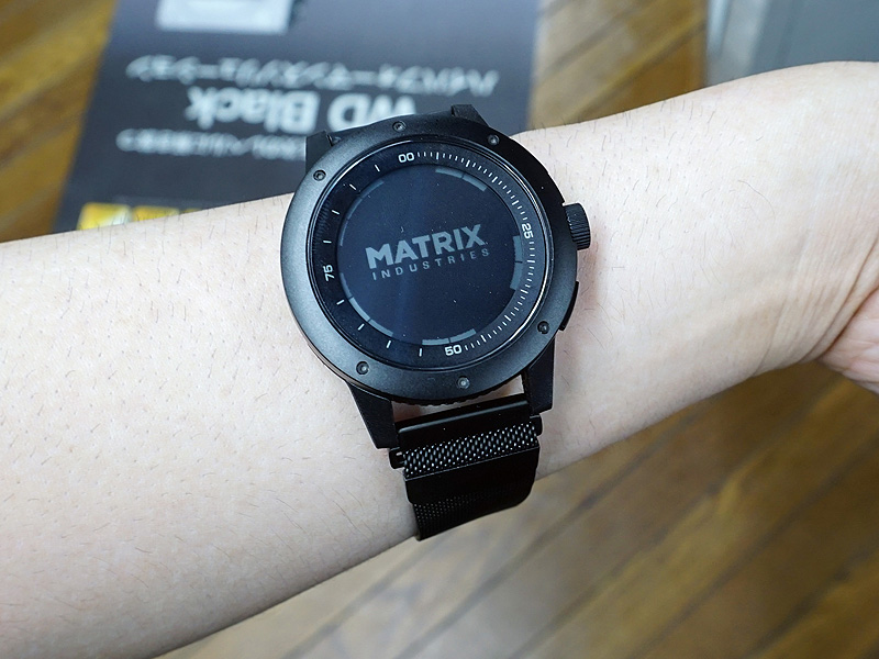 体温で発電するスマートウォッチ「MATRIX PowerWatch」がツクモに入荷
