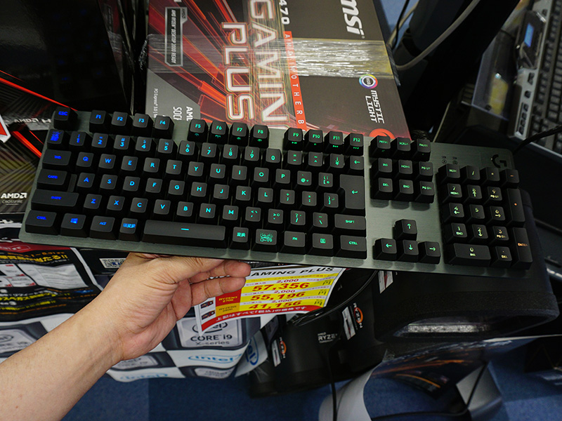 ロジクールのeSports向けフラッグシップキーボード「G512」が発売、計2 
