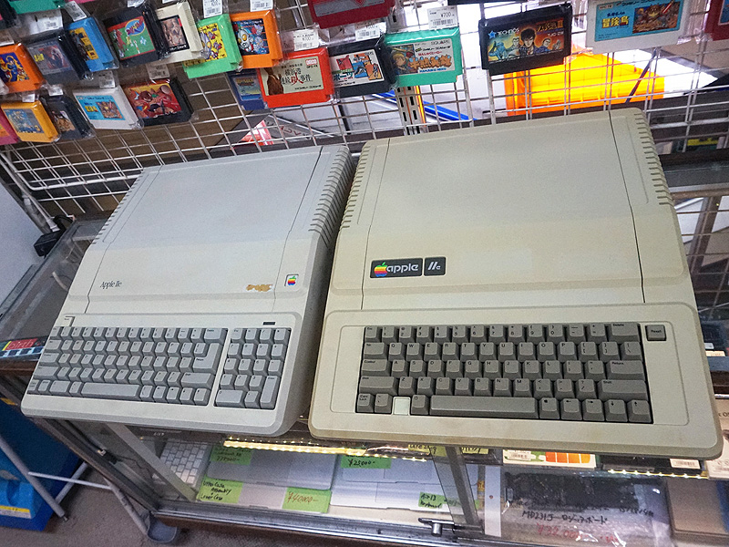 懐かしの「Apple IIe」が店頭入荷、テンキーの有無で2モデル （取材中に見つけた○○なもの） - AKIBA PC Hotline!