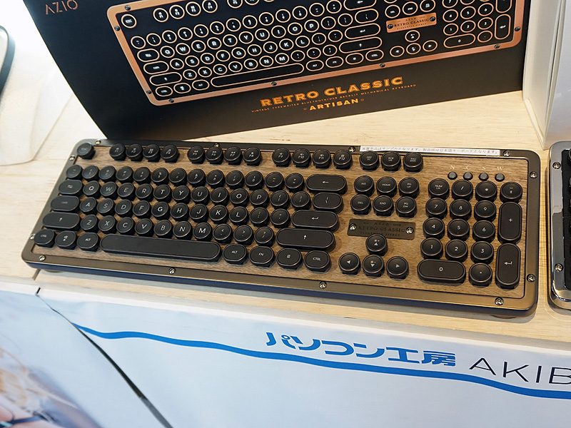 期限切れ 【4/3迄】AZIO RETORO CLASSIC タイプライター風キーボード PC周辺機器