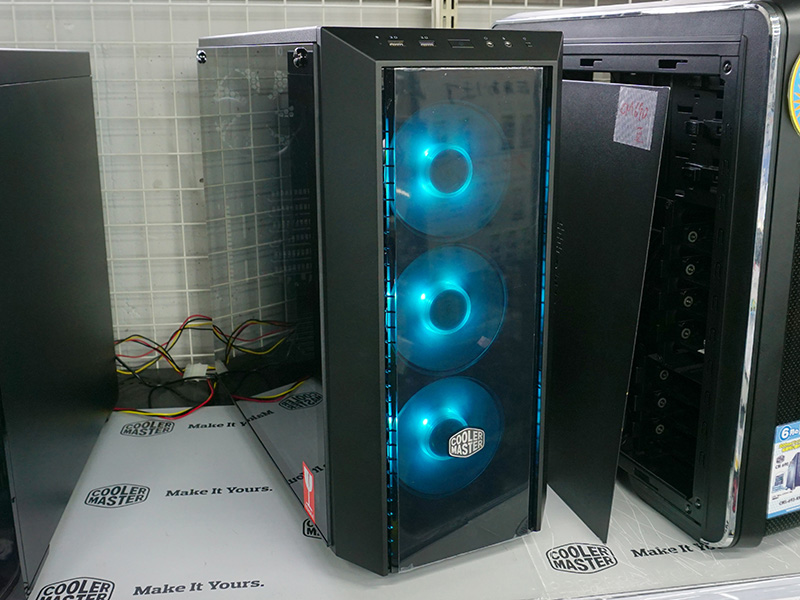 RGBファン搭載ミドルタワーPCケース ASCII.jp：NZXTがミドルタワーPCケース「H7 シリーズ」 やLED