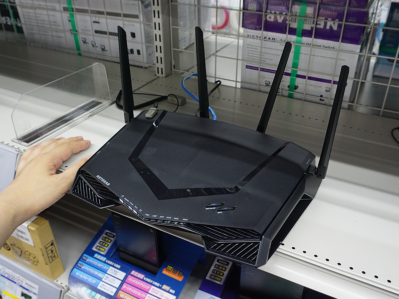 オンラインゲーム専用OS搭載のWi-Fiルーター「Nighthawk XR500」が店頭入荷、実機展示もあり - AKIBA PC Hotline!