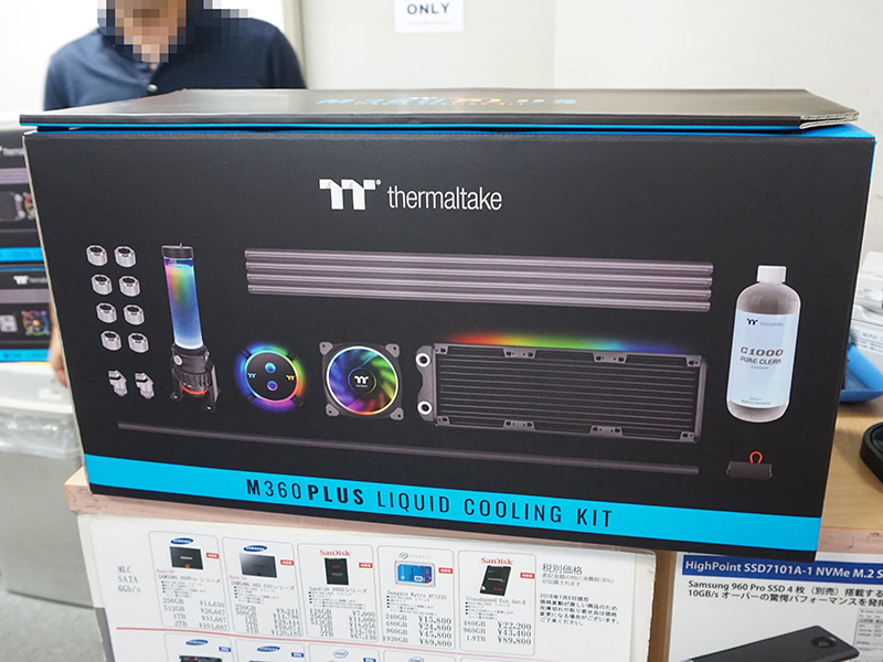 WEB限定カラー Thermaltake PC本格水冷 クーラント ホワイト レッド ...