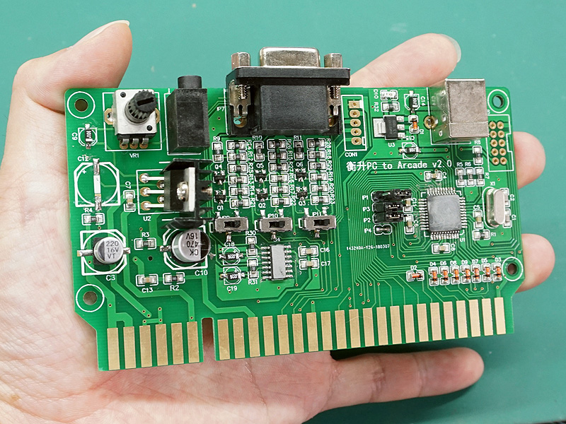 Raspberry Pi内蔵のアーケードゲーム筐体を製作できる基板が入荷 