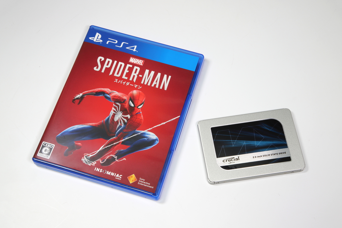 1万円のSSDでPS4「スパイダーマン」がより爽快に、ロード時間を