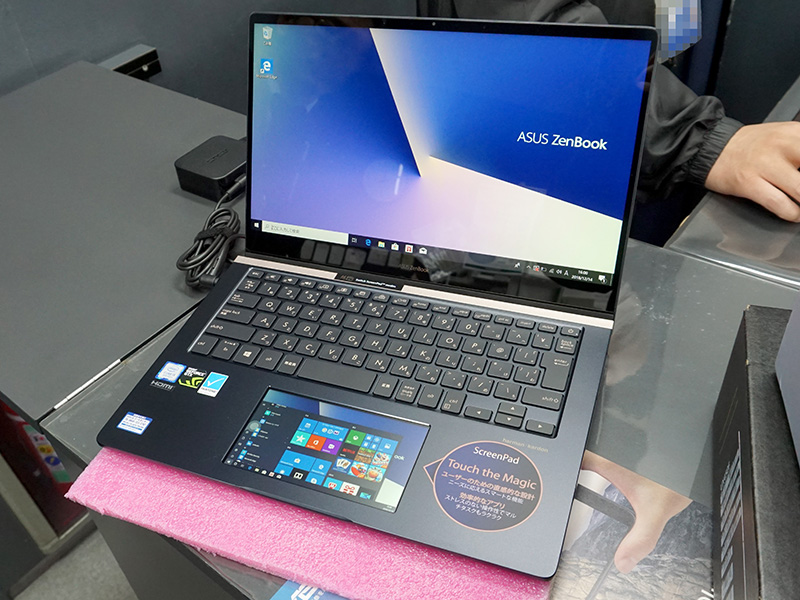 液晶タッチパッド搭載の14型ノート「ZenBook Pro 14 UX450FDX」が発売