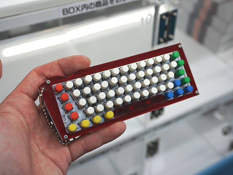 超小型キーボードの自作キット「BlocKey」が入荷、バッグにぶら下げる事も可能 AKIBA PC Hotline!